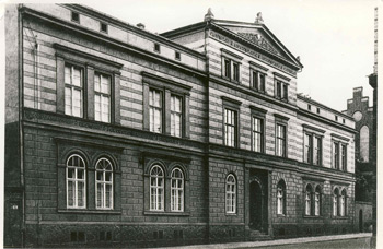 Logenhaus-1933-350x228